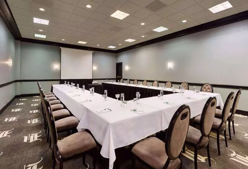 فندق Wyndham Garden Dallas North