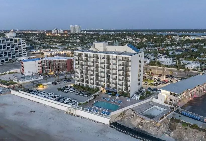 Motelli Tropical Winds Resort