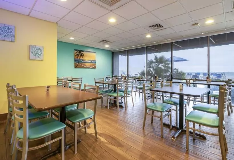 Motelli Tropical Winds Resort