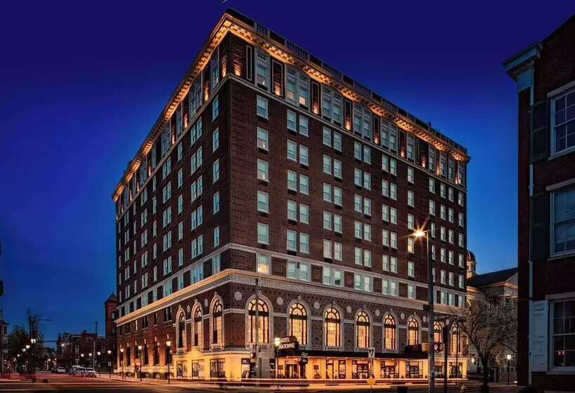 The Yorktowne Hotel, Tapestry Collection By Hilton