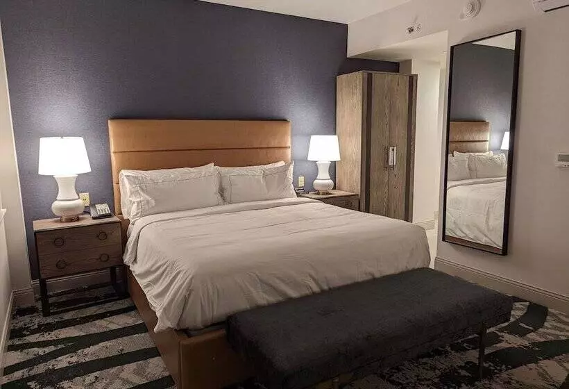 The Yorktowne Hotel, Tapestry Collection By Hilton