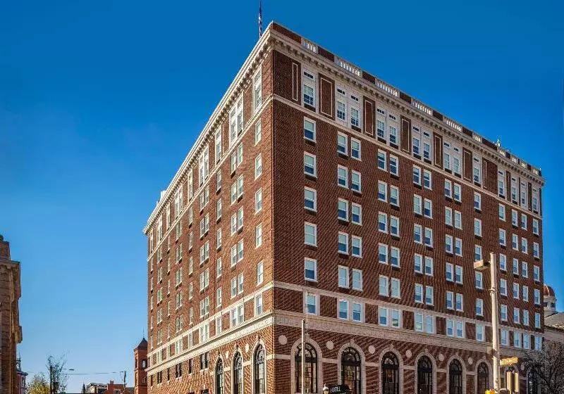 The Yorktowne Hotel, Tapestry Collection By Hilton