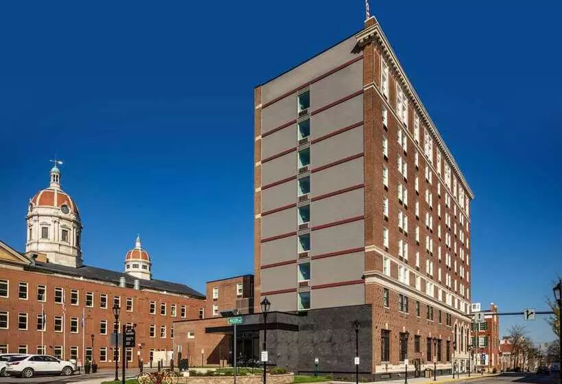 The Yorktowne Hotel, Tapestry Collection By Hilton