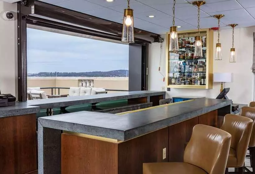 The Yorktowne Hotel, Tapestry Collection By Hilton