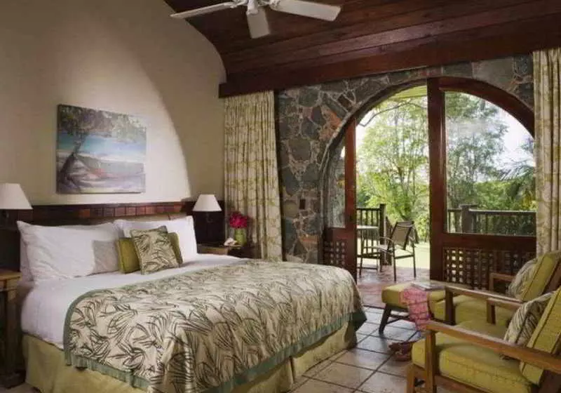 هتل Caneel Bay, A Rosewood Resort