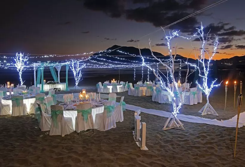 Szálloda Gran Festivall Resort