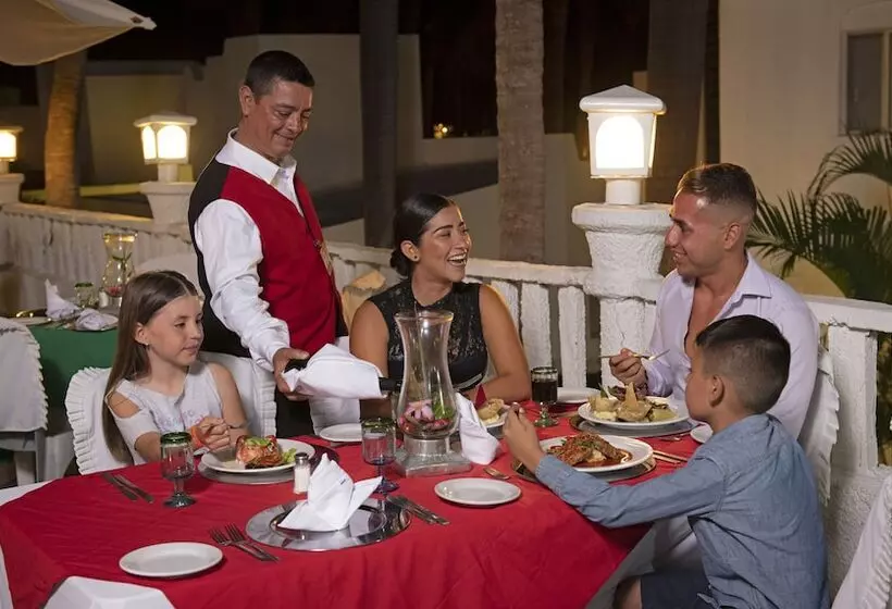 Szálloda Gran Festivall Resort