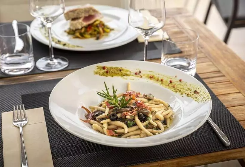 ホテル Maistra Select Pineta