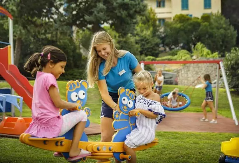 ホテル Maistra Select Pineta