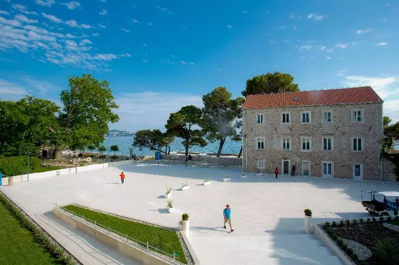 هتل Maistra Select Mlini