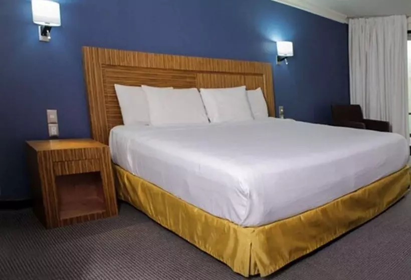 Radisson Hotel & Convention Center Toluca