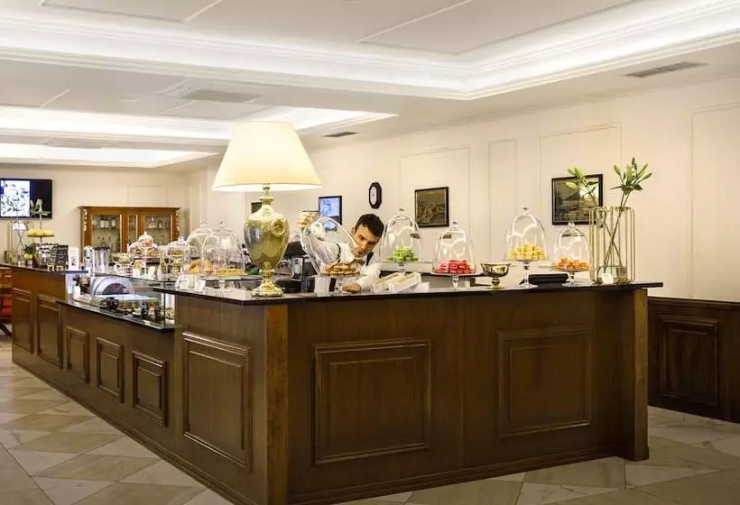 هتل Palace Bellevue   Liburnia