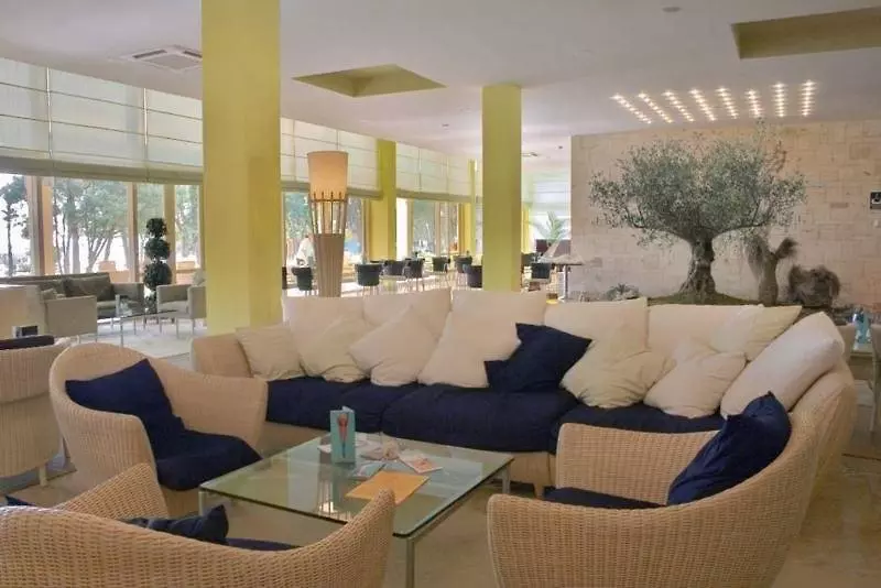 בית מלון כפרי Aurora Plava Laguna