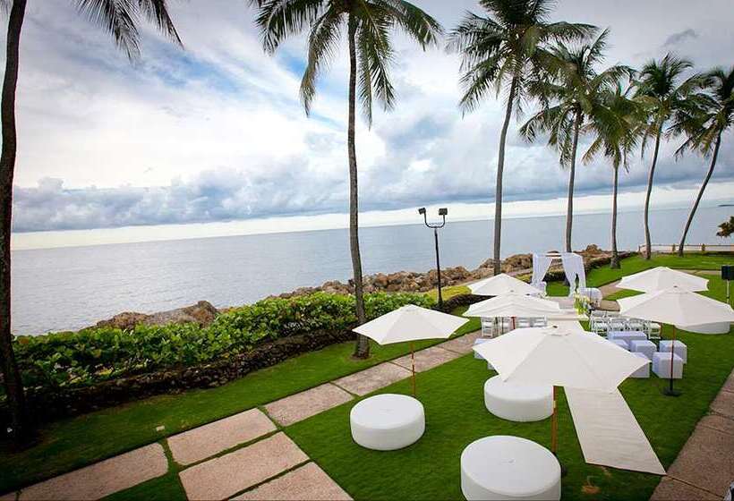 هتل The Condado Plaza