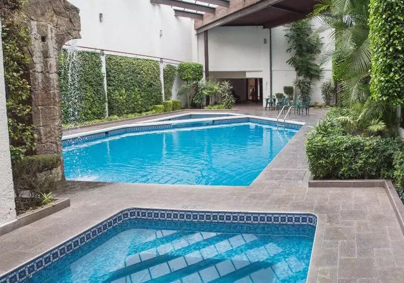 Radisson Hotel & Convention Center Toluca