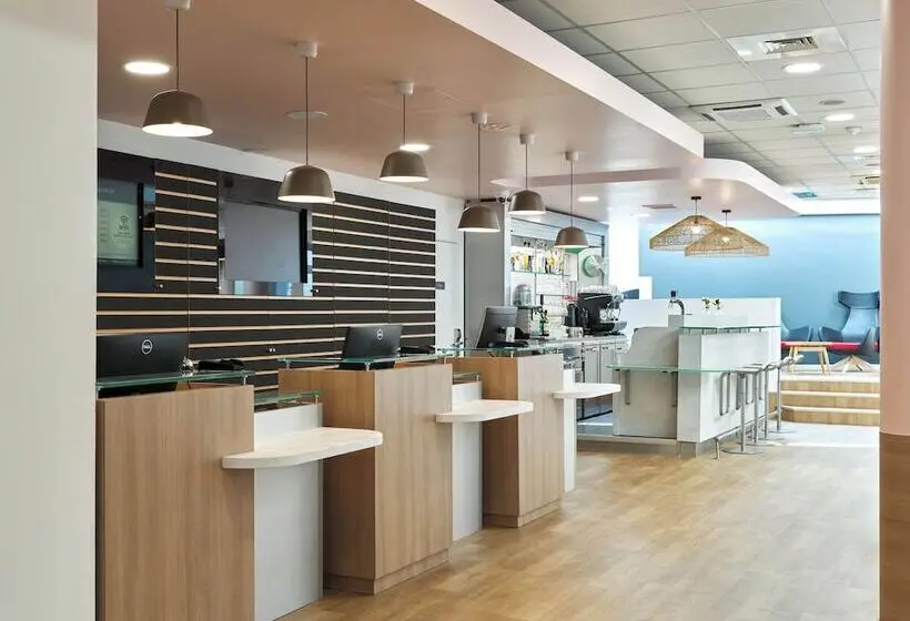 B&b Hotel Orly Rungis Aéroport 3 étoiles