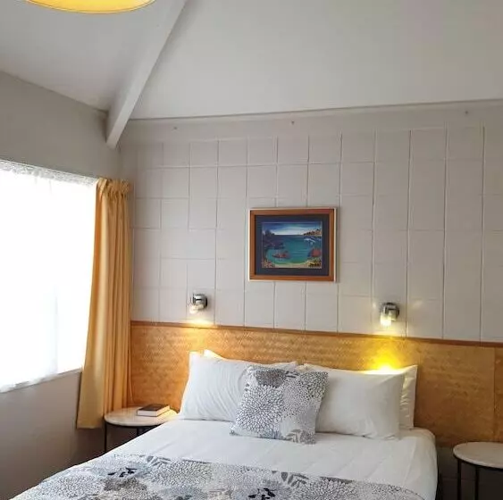 Cameron Road Motel