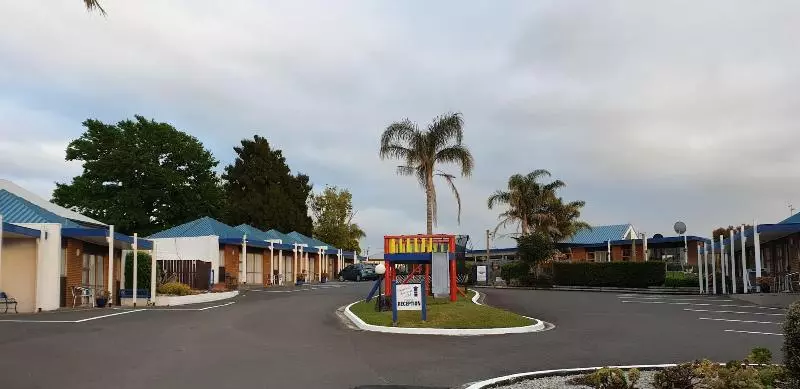 Cameron Road Motel