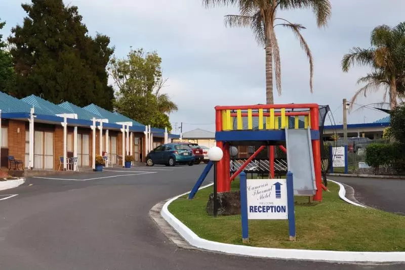 Cameron Road Motel