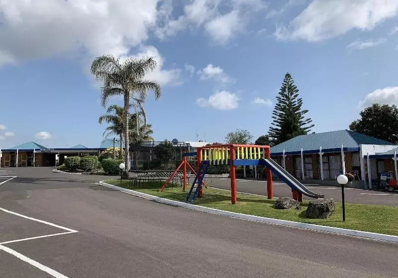 Cameron Road Motel