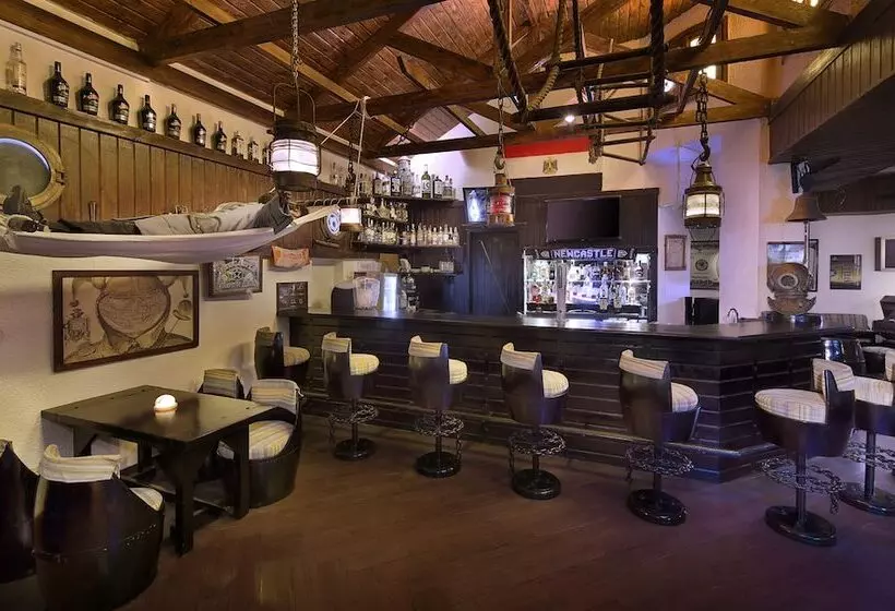 Курорт Jaz Fayrouz