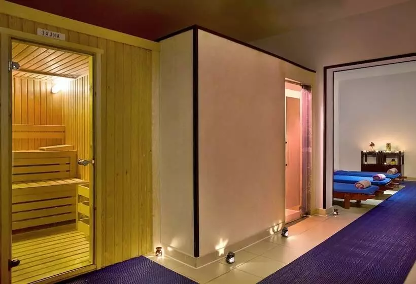 Курорт Jaz Fayrouz