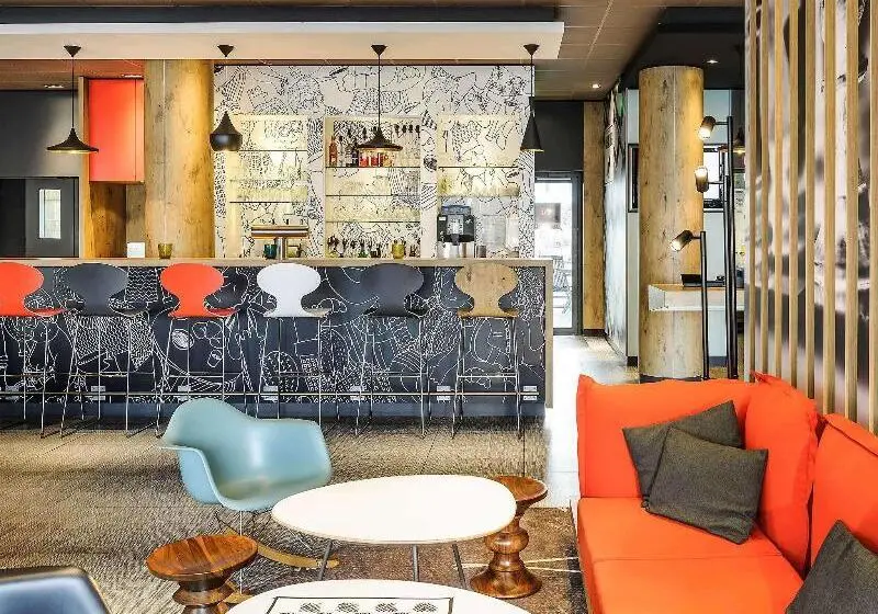 هتل a&o Hostel Milano Ca Granda