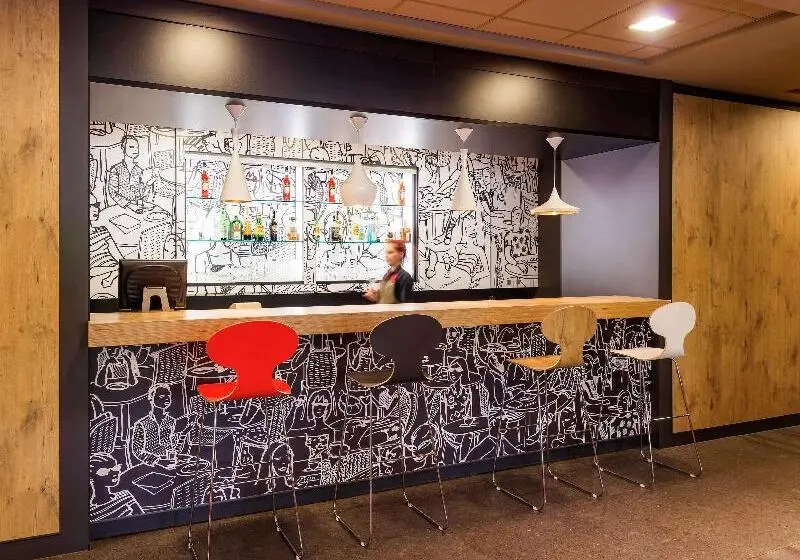 هتل a&o Hostel Milano Ca Granda