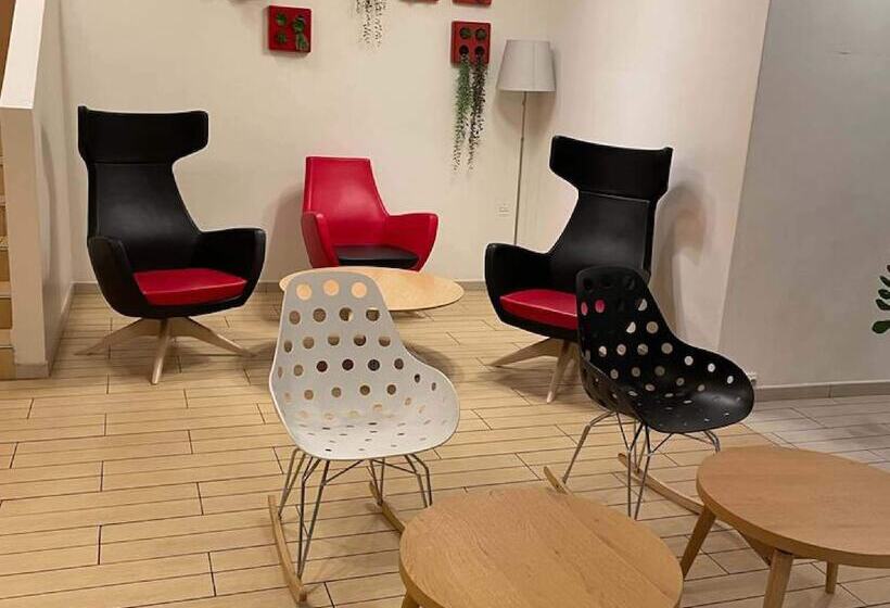 B&b Hotel Orly Rungis Aéroport 3 étoiles