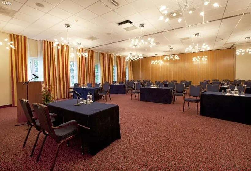 Fletcher Familiehotel Paterswolde