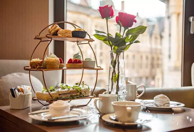 هتل Hilton Cambridge City Centre