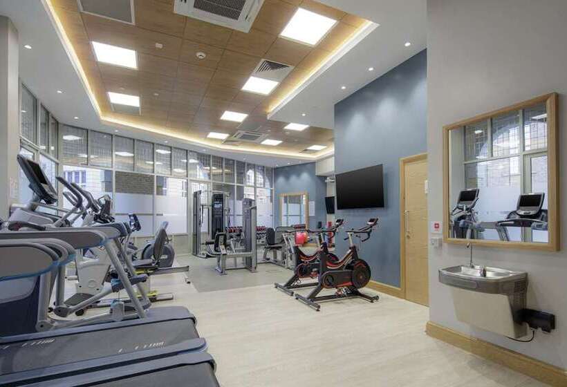 فندق Hilton Cambridge City Centre