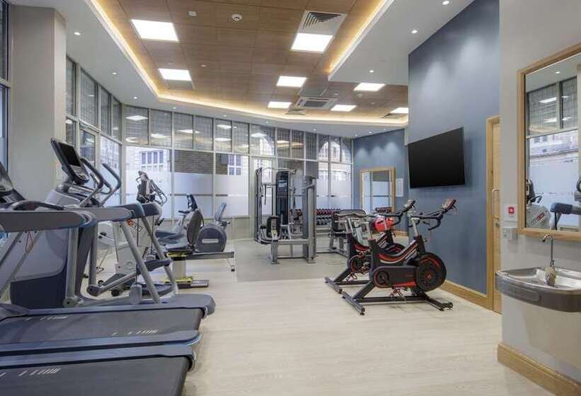 فندق Hilton Cambridge City Centre