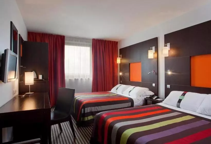 هتل Holiday Inn Dijon Toison D Or, An Ihg