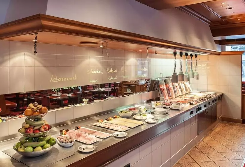 Otel Holiday Inn Munich   South, An Ihg