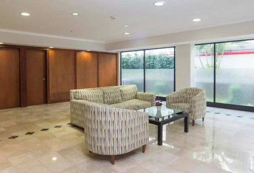 Otel Holiday Inn Tuxtla Gutierrez, An Ihg