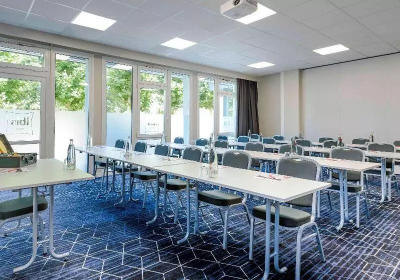 Ibis Hotel Frankfurt Messe West