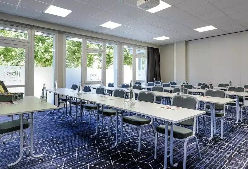 Ibis Hotel Frankfurt Messe West