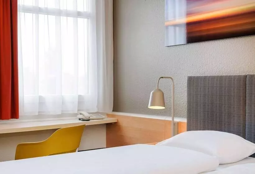 Ibis Hotel Frankfurt Messe West