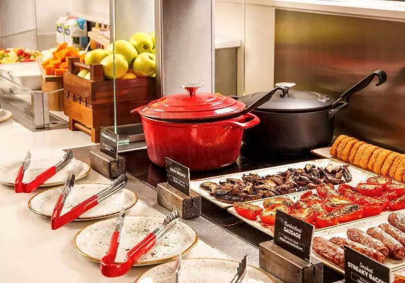 هتل Ibis Southampton