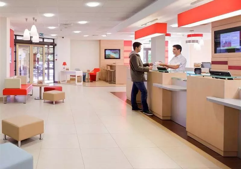 هتل Ibis Southampton