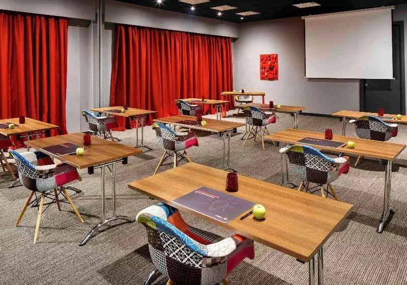 هتل Ibis Southampton