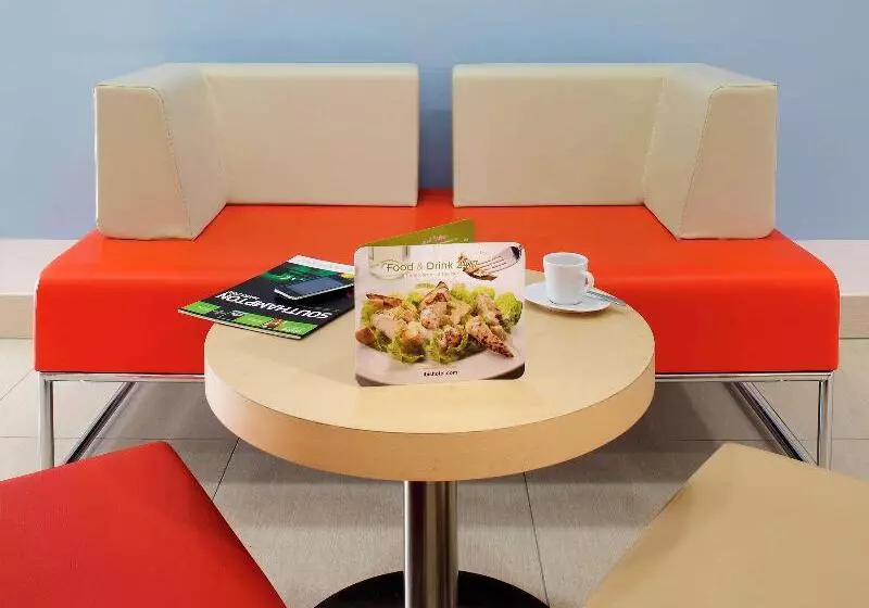 هتل Ibis Southampton