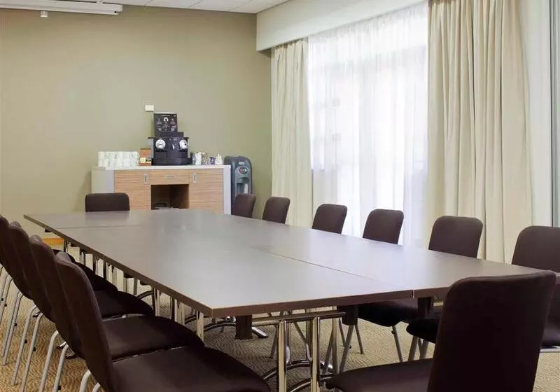 هتل Ibis Southampton