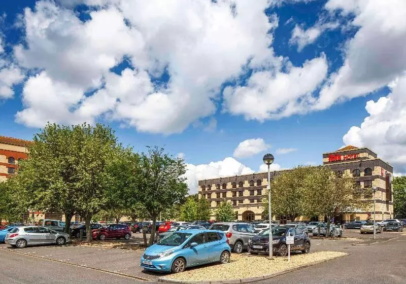 هتل Ibis Southampton