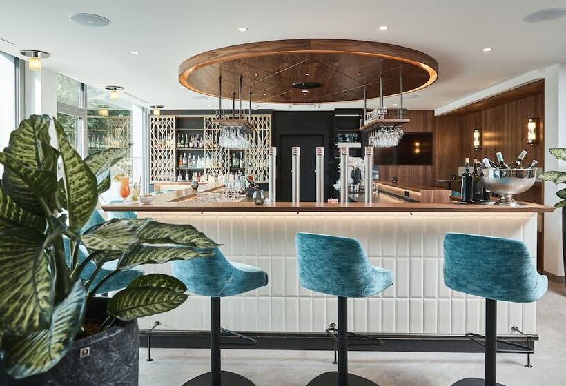 Отель Karnerhof