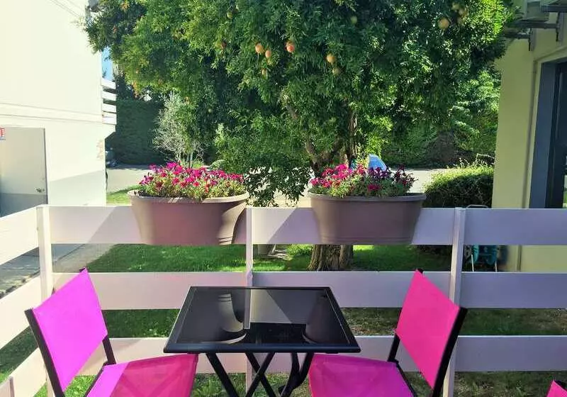 فندق Hôtel Kyriad Cap Sud