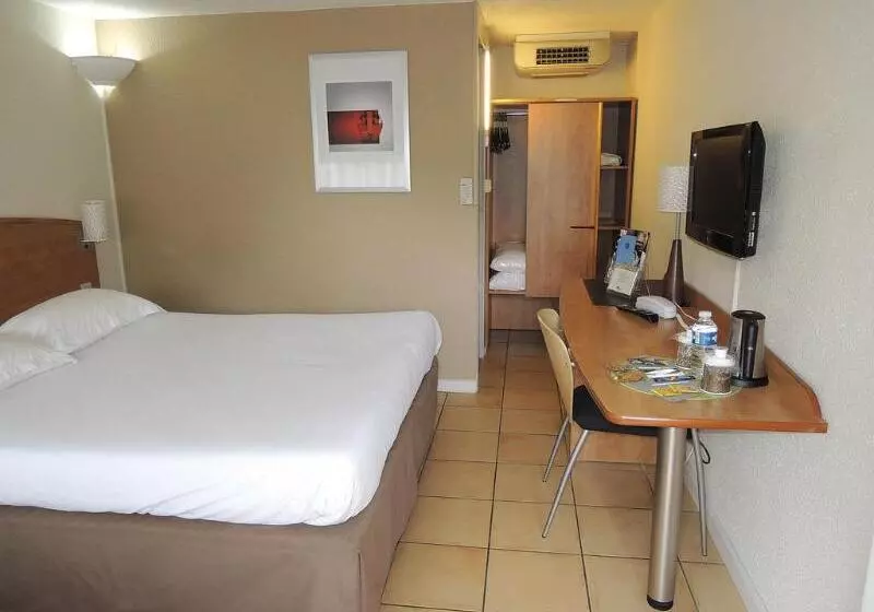 فندق Hôtel Kyriad Cap Sud