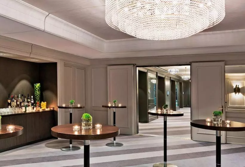 호텔 Renaissance Wien