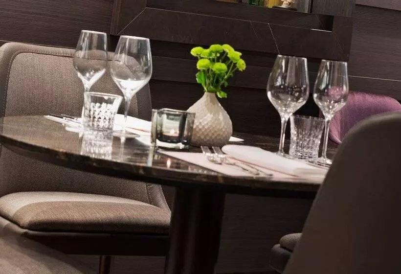 호텔 Renaissance Wien